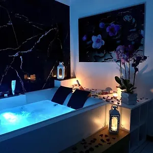 dimora-san-biagio-suitesapartment.lecce-hotels.com/